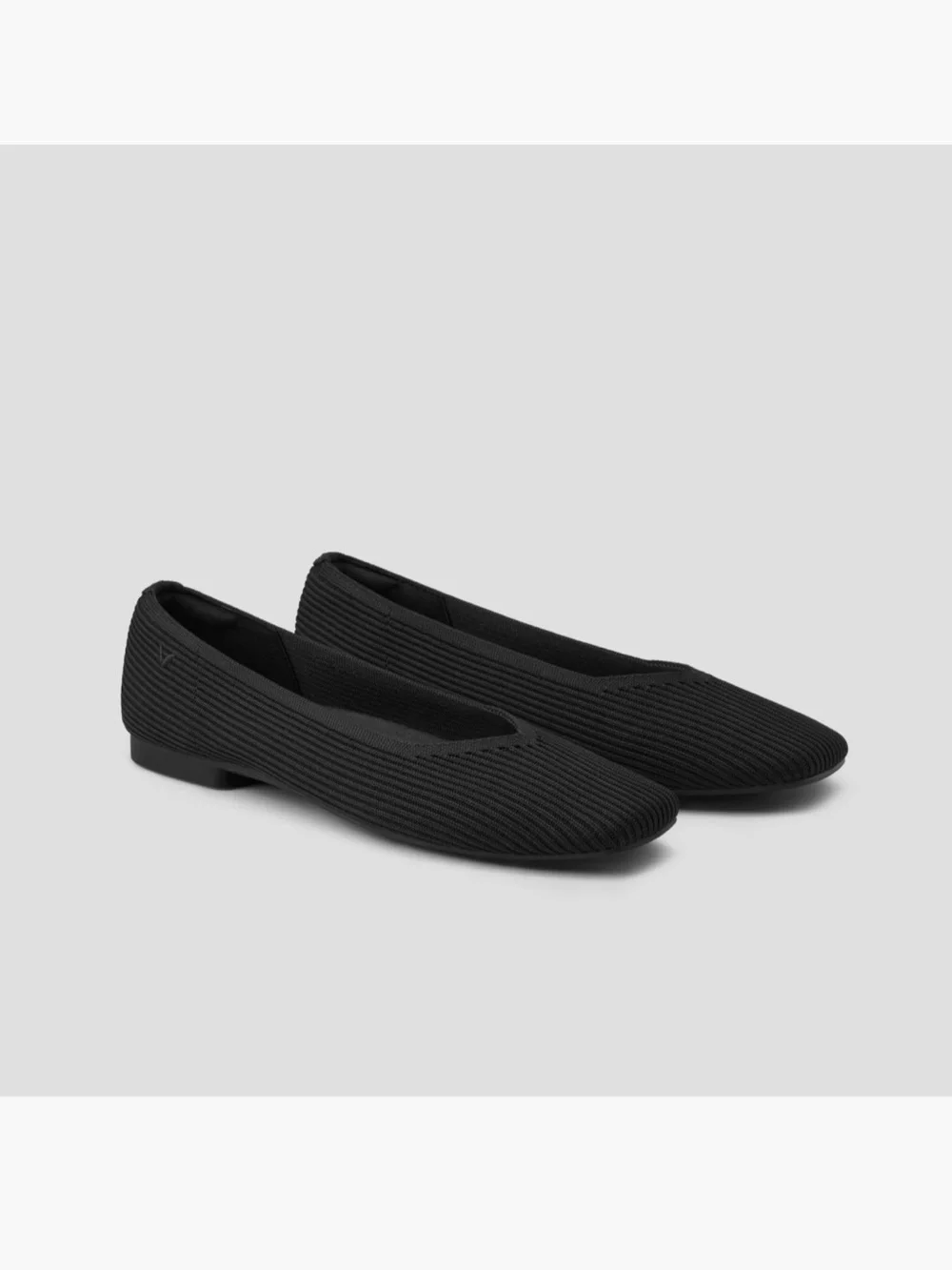 Vivaia new black